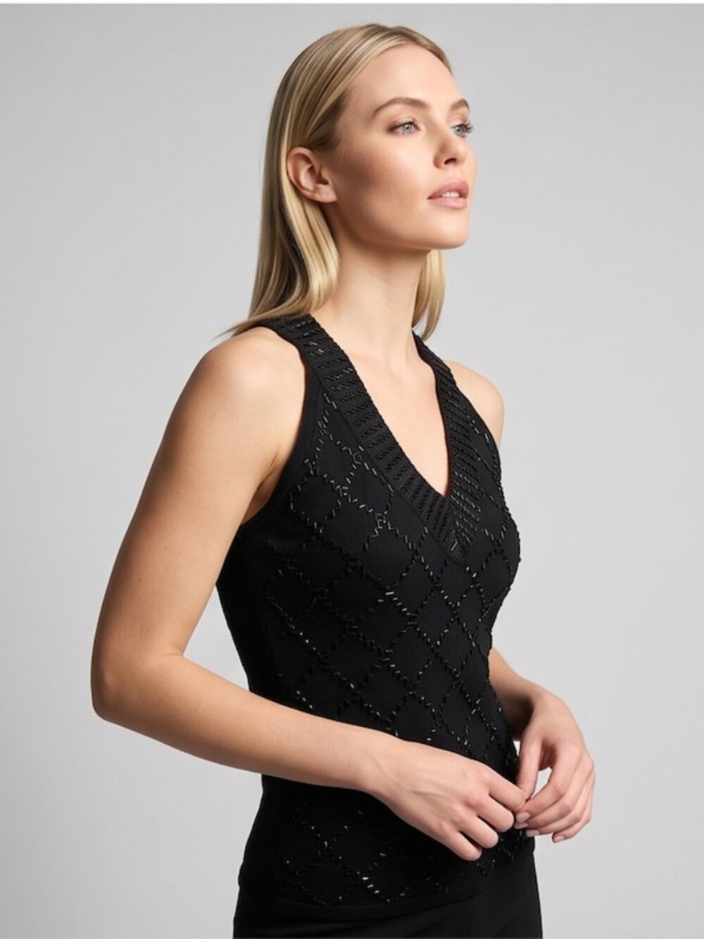Black Beaded Diamond Lattice Sleeveless V-Neck Knit Tank Top - Picture 2 of 9